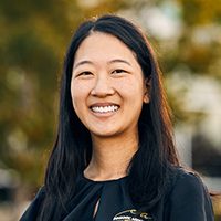 Endodontist Dr. Katherine Shi, a Sacramento root canal specialist